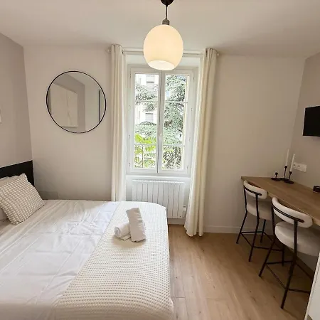 Apartment Progres 2 - - *